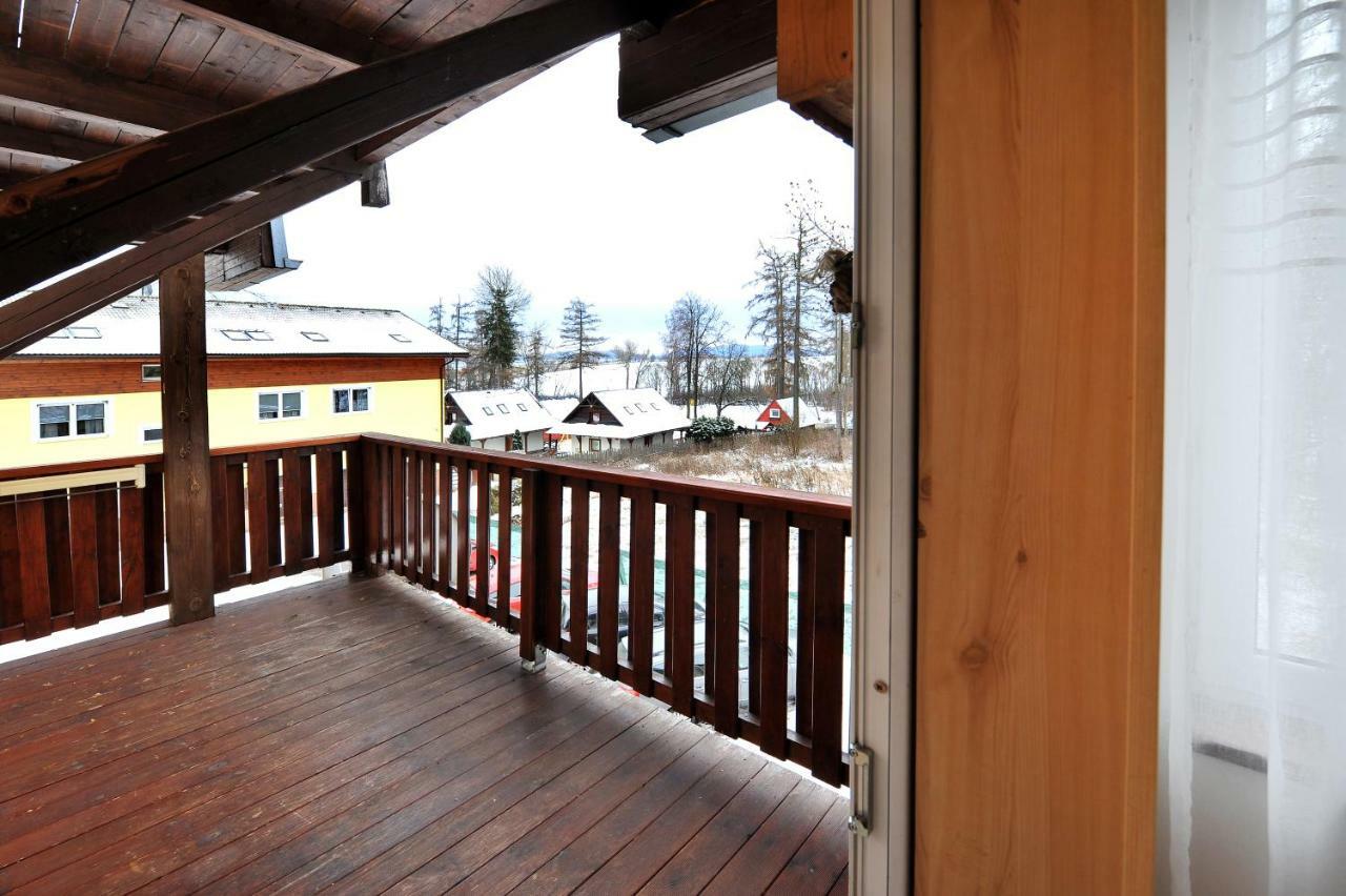 Apartman Zara Veľký Slavkov Exterior foto