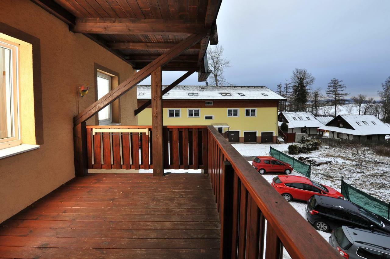Apartman Zara Veľký Slavkov Exterior foto